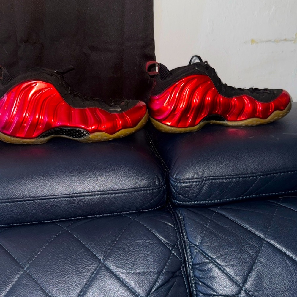 Red foamposites men size 11 worn a few times